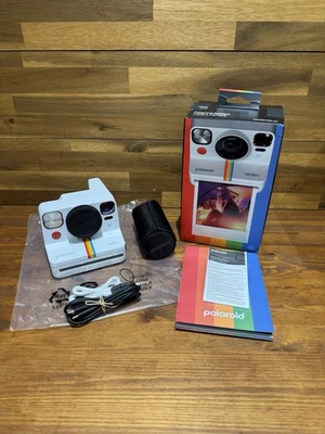 Polaroid Now Plus Instant Film Camera Gen 2 White Includes Filter Set Boxed - Image 1 of 4