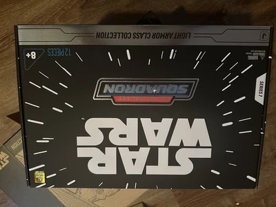 Star Wars Micro Galaxy Squadron Vault Serie 7 Armadura de Luz Clase Caja Set COMO NUEVO Foto 1 de 3