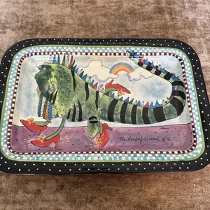 Die wunderbare Eidechse von Oz mit roten Hausschuhen auf Platte Design von Diane Kwiecien - Bild 1 von 4