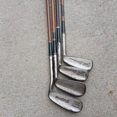 Vintage Spalding Kro Flite Robert T. Trent Jones Jr Iron Golf Club Set Lot of 4 - Image 1 of 4