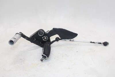 01-05 YAMAHA FZ1 Fazer FZS1000 OEM JUEGO TRASERO IZQUIERDO ESTRIBA CON PALANCA DE CAMBIOS Foto 1 de 4