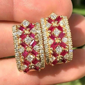 14K Placcato Oro Giallo Orecchini a Lobo Grappolo 3 KT Finto Rubino & Diamante - Foto 1 di 7