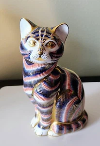 Vintage Royal Crown Derby Imari Cat Figurine 5" Red Blue Gold Bone China England - Picture 1 of 9