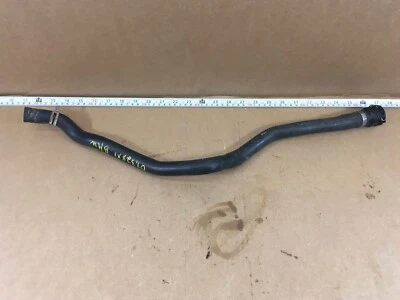 2008 BMW 335XI E92 COUPE шланг радиатор и возврат двигателя 6951946 OEM. - Изображение 1 из 4