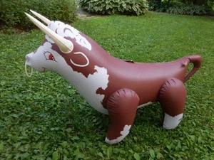 Vintage BUDDI BULL Carl Buddig Co Advertising Character Inflatable 33" Long - Picture 1 of 8