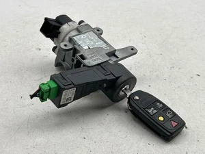 Volvo XC90 2005 Petrol Ignition barrel lock 8673073 NAB63391 - Picture 1 of 7