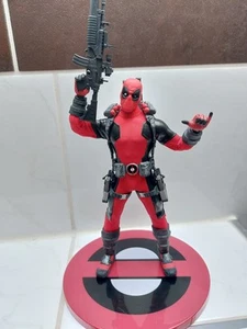 Mezco One:12 Collective Deadpool Figur Wade Wilson Komplett Top Marvel - Bild 1 von 7