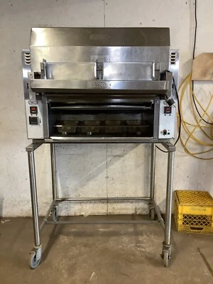 Pollo de engorde Nieco JF64-2G transportador asador Nat. Gas 120V probado Foto 1 de 4