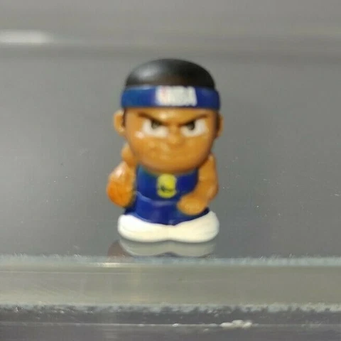 RARE 1" TALL GOLDEN STATE WARRIORS NBA SERIES 1 TEENYMATES BASKETBALL FIGURE Cover