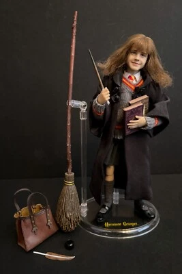 Figura Hermione Granger Star Ace Harry Potter Sorcerers Stone escala 1:6 - USADA Foto 1 de 4