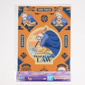 Hoja de pegatinas One Piece Ichiban Kuji Prize Trafalgar Law 12" H 8,5" W Bandai Japón - Imagen 1 de 2