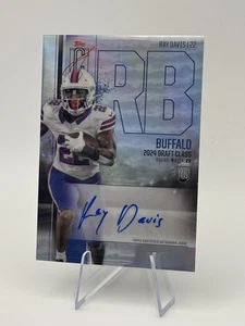 2024 Topps Signature Class #RCV-RD Ray Davis Rookie Class Chrome Auto Variation - Bild 1 von 2