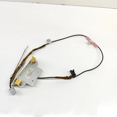 Antena TOYOTA LAND CRUISER 120 J12 86860-60060-B 3.0 Diesel 120kw 2005 28526741 Foto 1 de 4