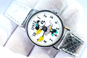TIMEX Marlin Minnie Mouse Watch Big Mechanical Wind Walt Disney Timex Wristwatch - Picture 1 of 10