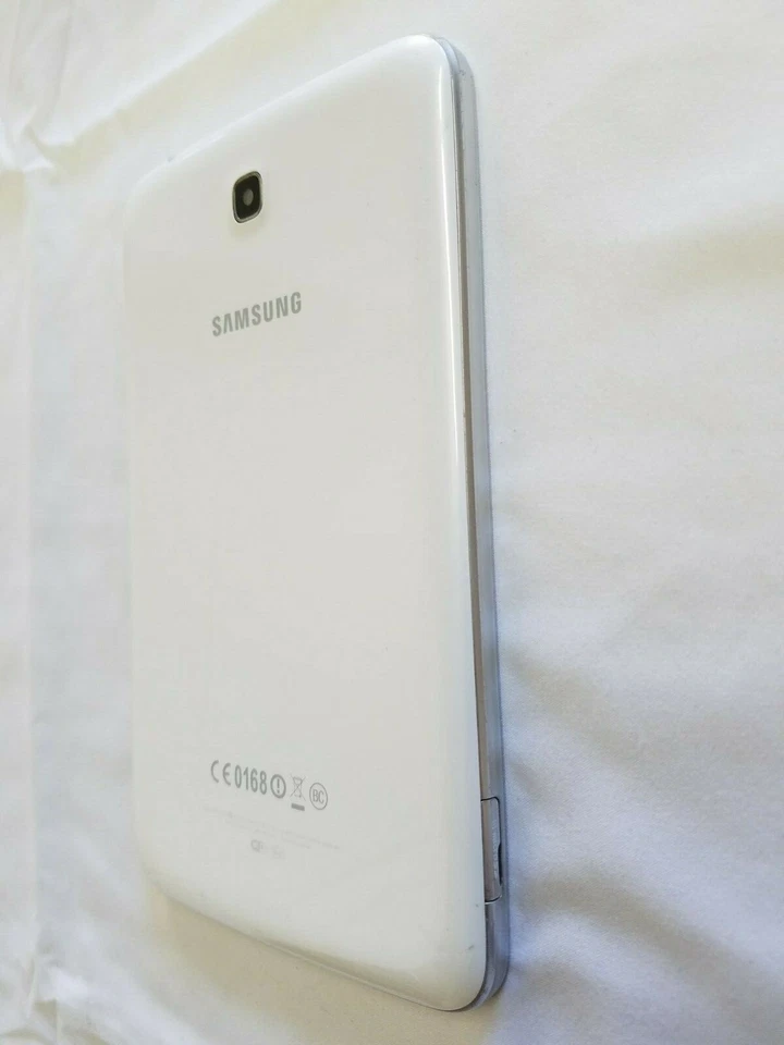White Back Cover Replacement Part For Samsung Galaxy Tab 3 T210R Tablet - Image 1 of 4