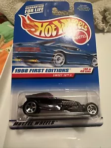 1998 HOT WHEELS FIRST EDITIONS 30/48 - #674 SWEET 16 II - LONG CARD - Picture 1 of 1