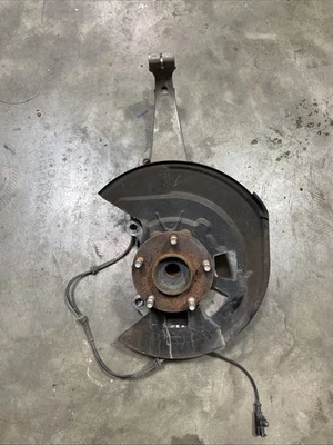 NISSAN 370Z G37 2009 - 2020 原始设备制造商前左驱动器 SPINDLE KNUCKLE HUB RWD ASSY — 第 1/4 张图片