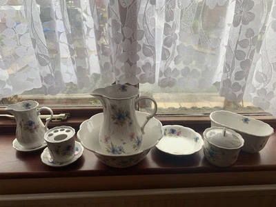 Park Rose Bridlington Collection - Image 1 of 4