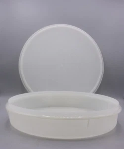 Contenedor para tartas TUPPERWARE #242 vintage de 12" y tapa transparente con sello redondo #224 - Imagen 1 de 3