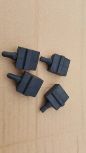 FORD CORTINA MK2 LOTUS 1600E SUPER SET OF 4 BONNET RUBBERS - Picture 1 of 3
