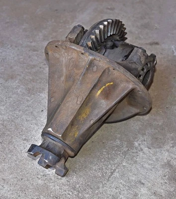 Corvette 1961-1962 y Chevrolet Posi 1961-1964 parte trasera 4,11 relación de transmisión estuche P Foto 1 de 4