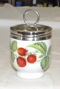 Royal Worcester Standardgröße 3,1/2 Zoll Ei Kuscheltier Erdbeeren Muster Typ 12 - Bild 1 von 4