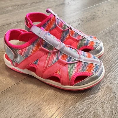 Lands End Water Shoes Big Girls Size 3 Pink Tie Dye Closed Toe Water Sandal - Image 1 of 4