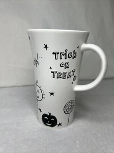 Starbucks Coffee Cup Mug 14 Oz Halloween Tall Black White Trick Treat 2007 - Picture 1 of 7
