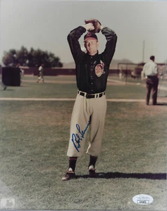 Bob Lemon, Cleveland Indians — Autographed 8 x 10 — JSA Authenticated - Picture 1 of 2