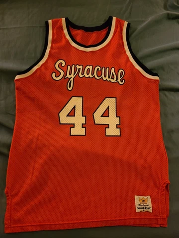 MacGregor Wilson Medalist Sand Knit Syracuse Orangemen Derrick Coleman jersey 44 Cover