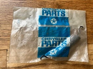 Nos genuine Rootes rear brake top pull off spring for Hillman Imp Sunbeam Singer - Picture 1 of 2