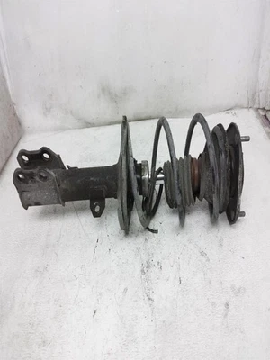 Amortiguador puntal delantero izquierdo Toyota Matrix 2003-2008 4 puertas 2 puertas 48131-Ab060 Foto 1 de 4