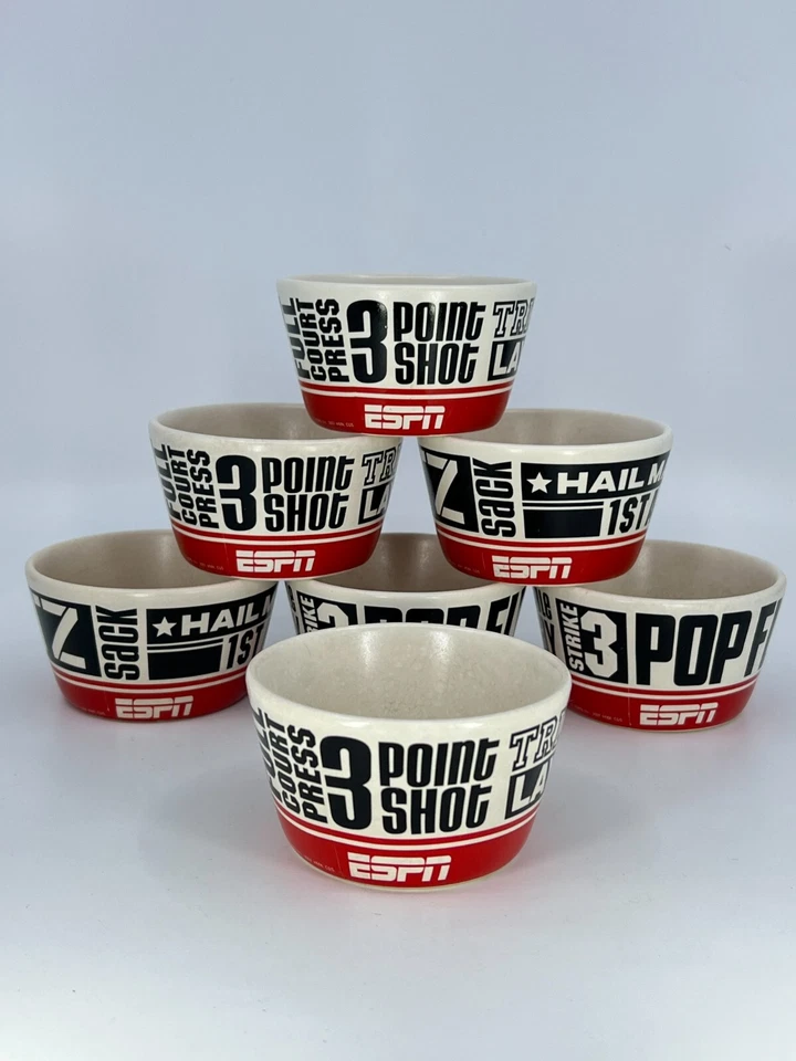 7 tigelas de cerâmica ESPN Hallmark Super Bowl tigelas de mergulho tema futebol pretzel - Imagem 1 de 4