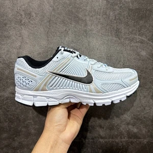 Nike Zoom Vomero 5 Men's Classic Retro Sports Run - Picture 1 of 7