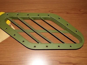 APU Intake Louver MY20258-28 - Photo 1 sur 5