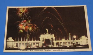 Vtg. Canadian Postcard-CNE -Princes' Gates Illuminated-CNE-Toronto- unposted - Picture 1 of 2