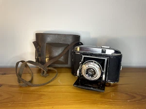 VINTAGE NIXON NIXETTE WEST GERMAN 120 FILM FOLDING CAMERA RETRO 1950 PHOTOGRAPHY - Picture 1 of 14