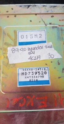 MD739520 ecm ecu ordenador 1989-1990 Hyundai Excel Foto 1 de 4