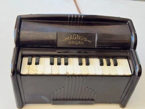 Vintage Magnus Electric Tabletop Organ - Picture 1 of 7
