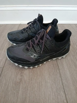 Zapatillas deportivas Saucony Xodus ISO 3 para mujer talla 9,5 ~ negras~ S10449-3 Foto 1 de 4