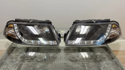 Volkswagen Passat (B5 / 3BG) LED DRL Headlights  (2000–2005)*READ DESCRIPTION Foto 1 de 4