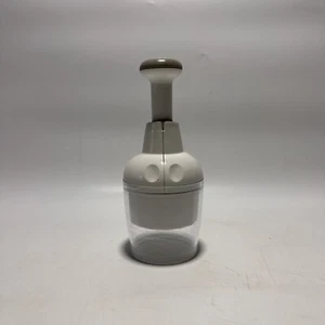 Pampered Chef Chopper Push Function Food Slicer Easy Take Apart For Cleaning. - Picture 1 of 6
