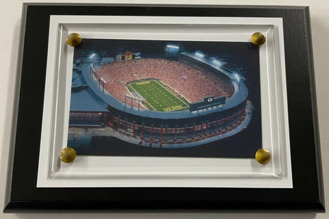 LAMBEAU FIELD GREEN BAY PACKERS PHOTO PLAQUE FOR YOUR MAN CAVE WALL DECOR Cover