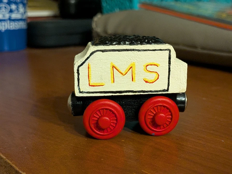 Duchess the Royal Engine's Tender 🇬🇧 Thomas Tank деревянный заказной поезд BWBA НОВЫЙ! - Изображение 1 из 2