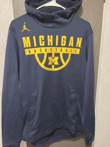 Nike Dri Fit Jordan Michigan Wolverines Basketball Mens Size Medium L/S Hoodie - Picture 1 of 15