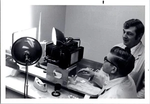 1950's EVIDENCE LAB Photography Studio Smith Victor Police Original photo (P-A) - Picture 1 of 2