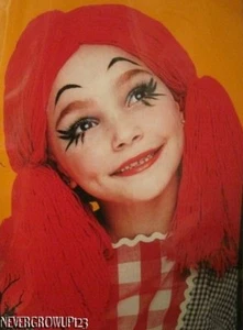 PELUCA DISFRAZ MUÑECA TRAPO HALLOWEEN PARA NIÑOS ~ ANN FURIOSA ~ ANNE ~ HILO ROJO ~ NUEVO EN PAQUETE - Imagen 1 de 3