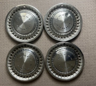 Dodge Charger Challenger Coronet 1972-1976 camioneta de dardos 100 200 tapacubos de 14"" Foto 1 de 4