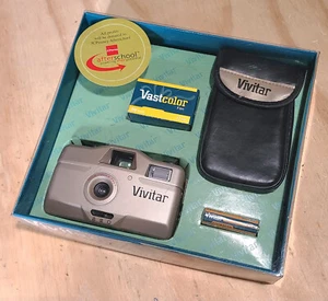 J C Penney Vivitar Camera Set 35mm Film Case Battery - Picture 1 of 1