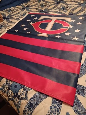 MINNESOTA TWINS 3 X 5 FOOT FLAG, HEAVY MATERIAL (NEW) - Image 1 of 4